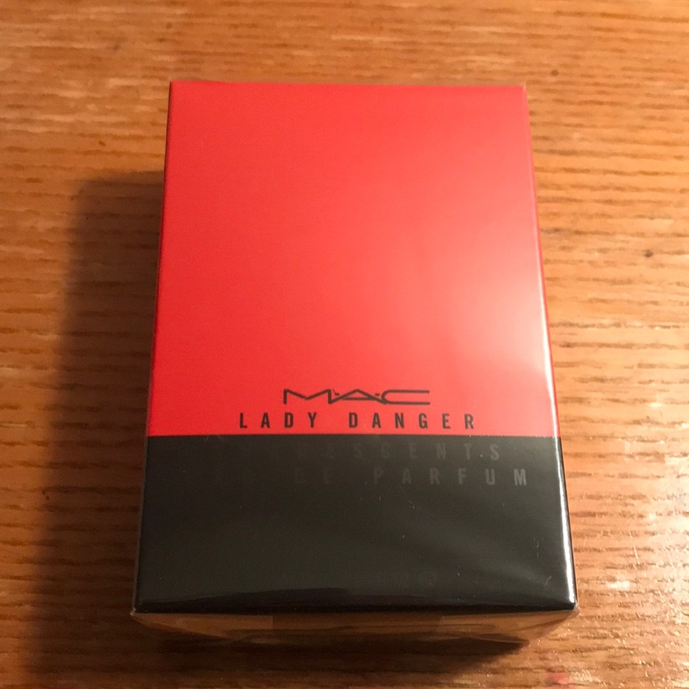 MAC Shadescents Lady Danger Eau de Parfum - NWT